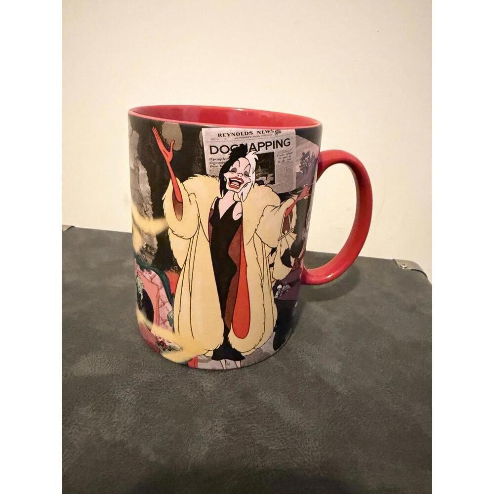 Cruella De Ville - 101 Dalmatians - Disney Store - Oversized Coffee Cup